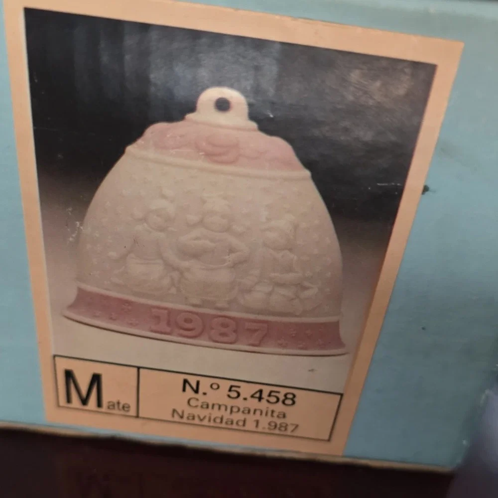 Lladró Christmas Porcelain Bell Ornament White Pink 1987 Boxed